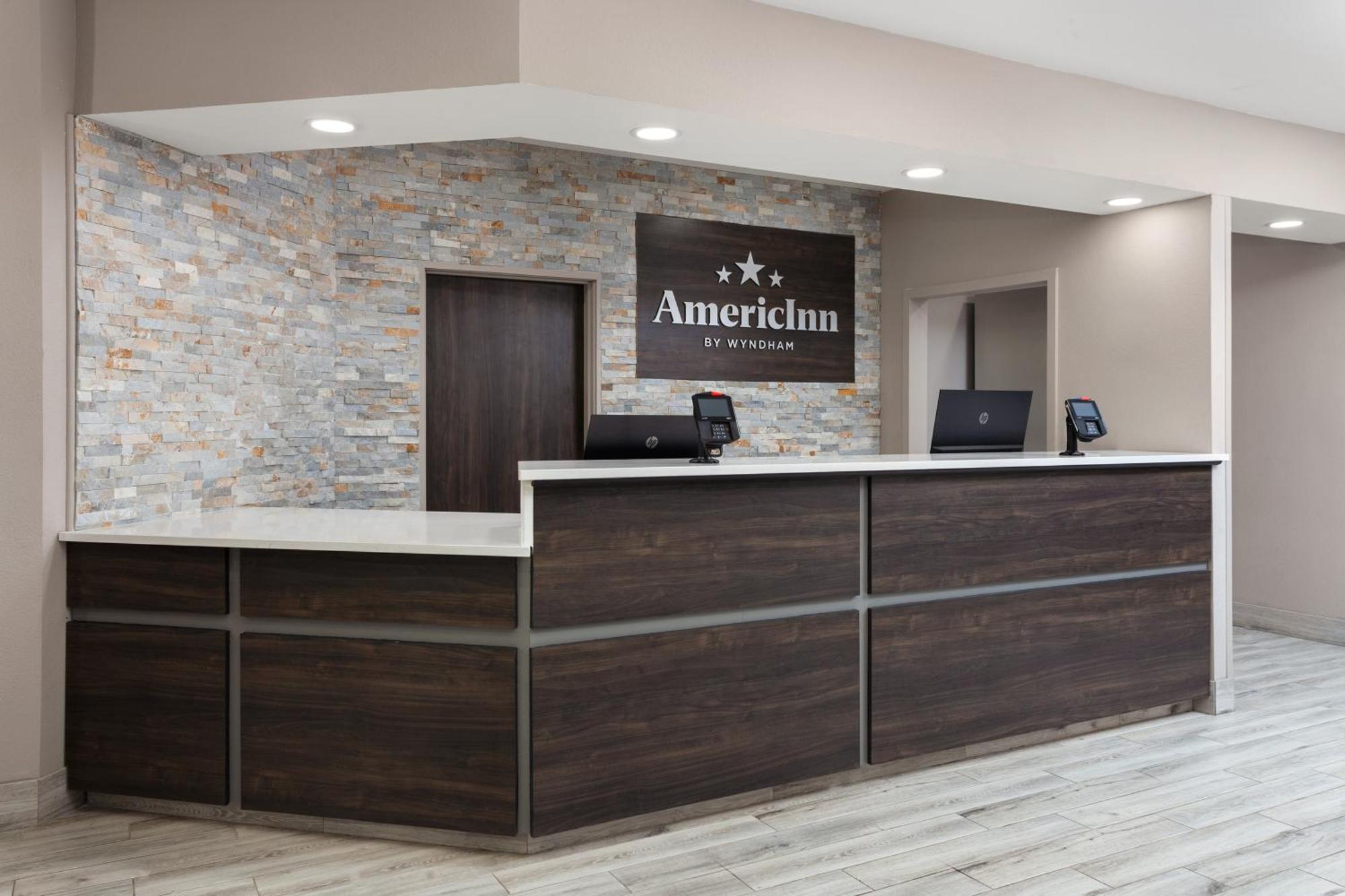 Americinn By Wyndham Eagle River Downtown Eksteriør bilde